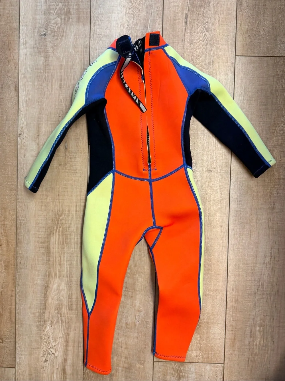 Kids' Full-Body Wetsuit - Medium